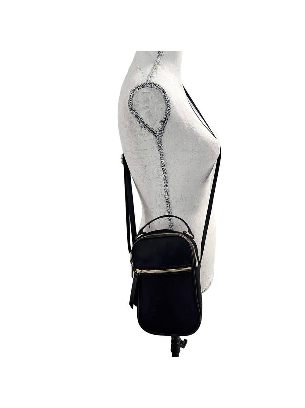 LD Black Cellphone Crossbody Bag